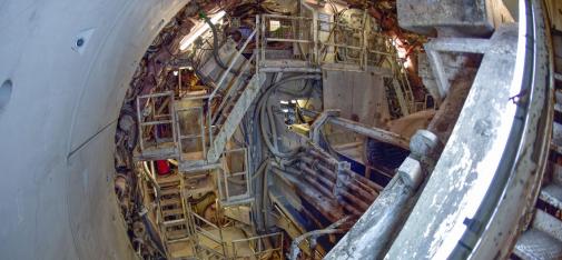 Blick in den Kopf der Tunnelvortriebsmaschine im Fildertunnel. Foto: DB / Arnim Kilgus