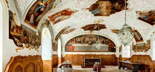 Im Inneren zeigt sich die Klosteranlage von ihrer barocken Schönheit.