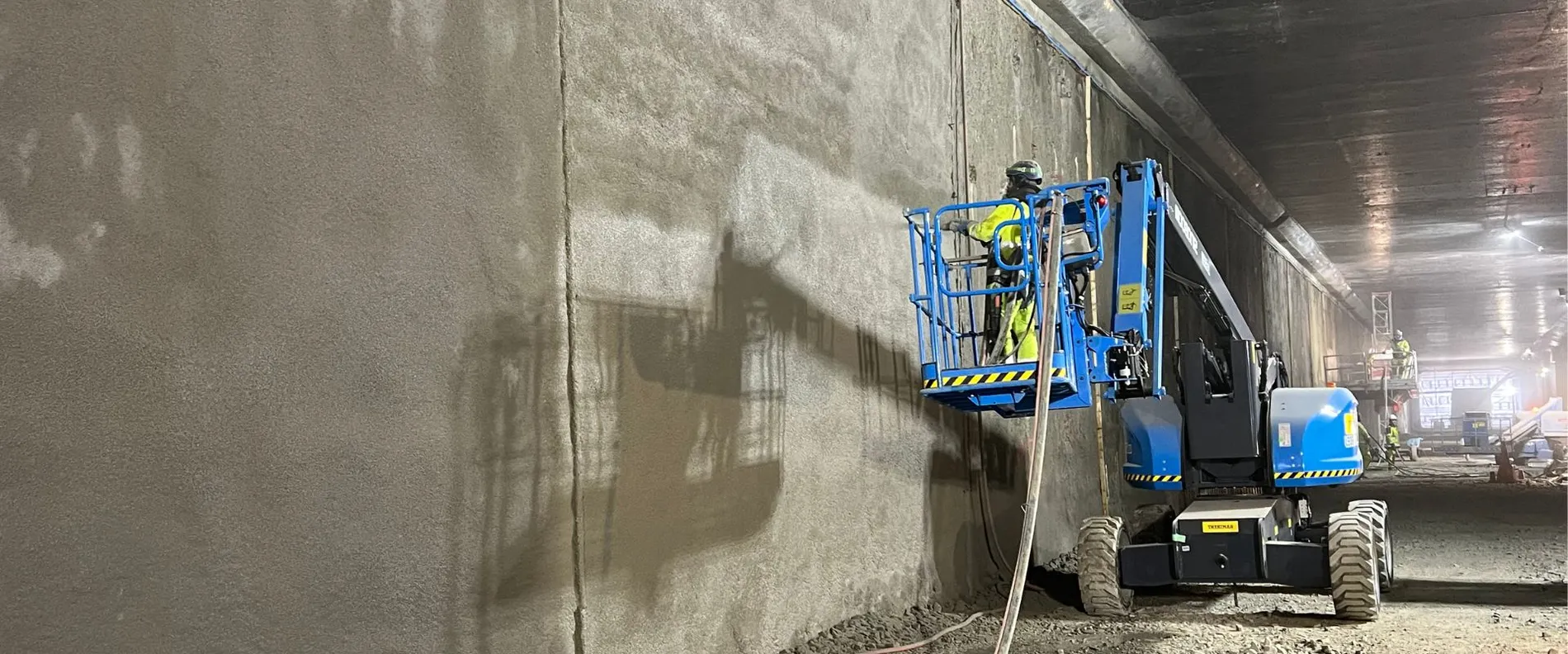 Die Spritzapplikation im Tunnel