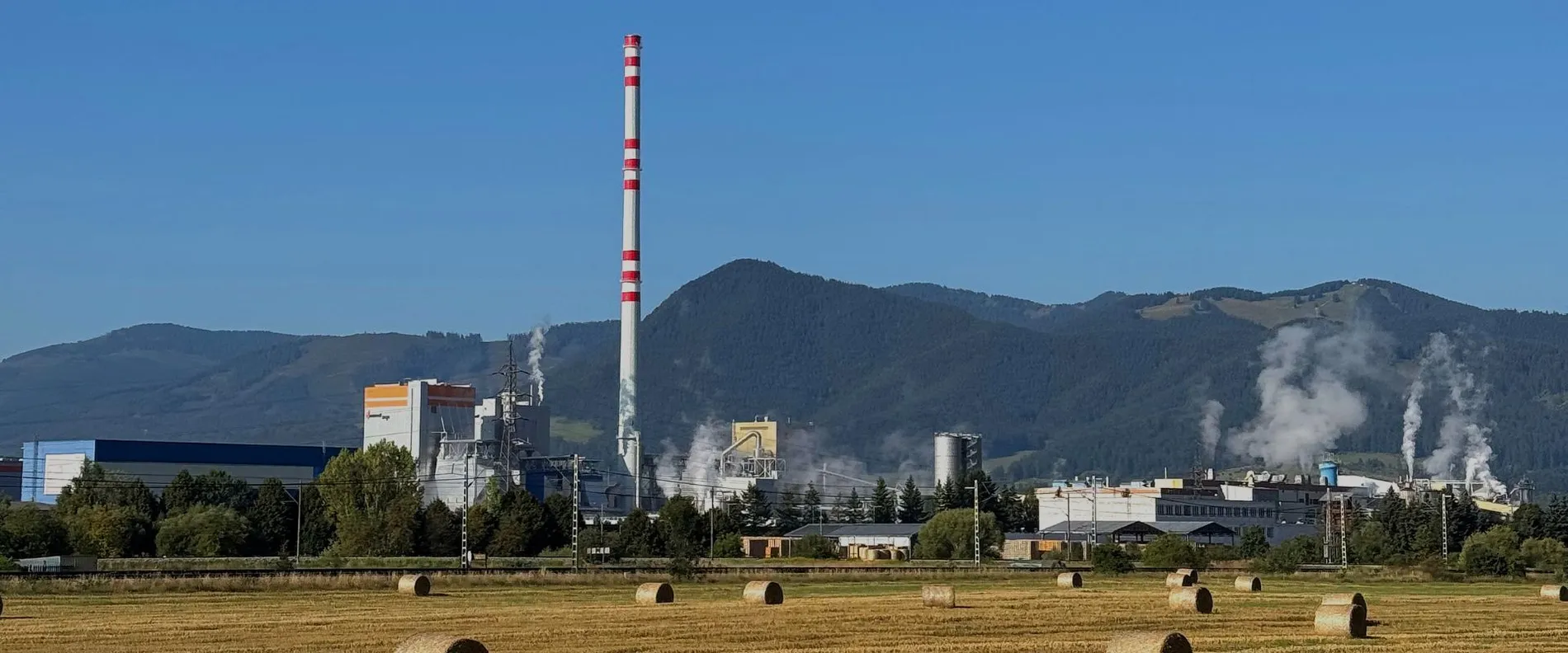 Industrieschornstein mit Oberflächenschutz von MC instand gesetzt