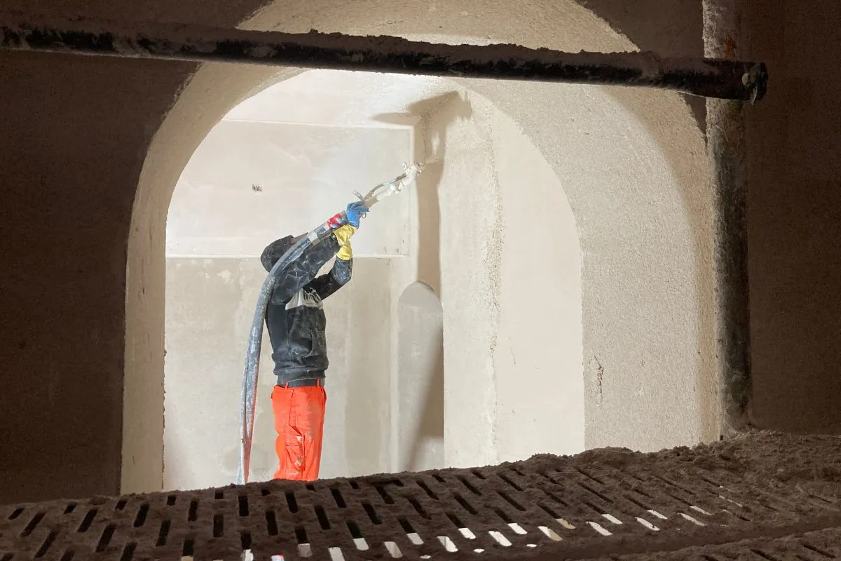 Spritzverarbeitung in vollem Gange