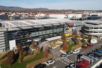 Luftaufnahme des neuen Eingangsbereichs der Garden Mall