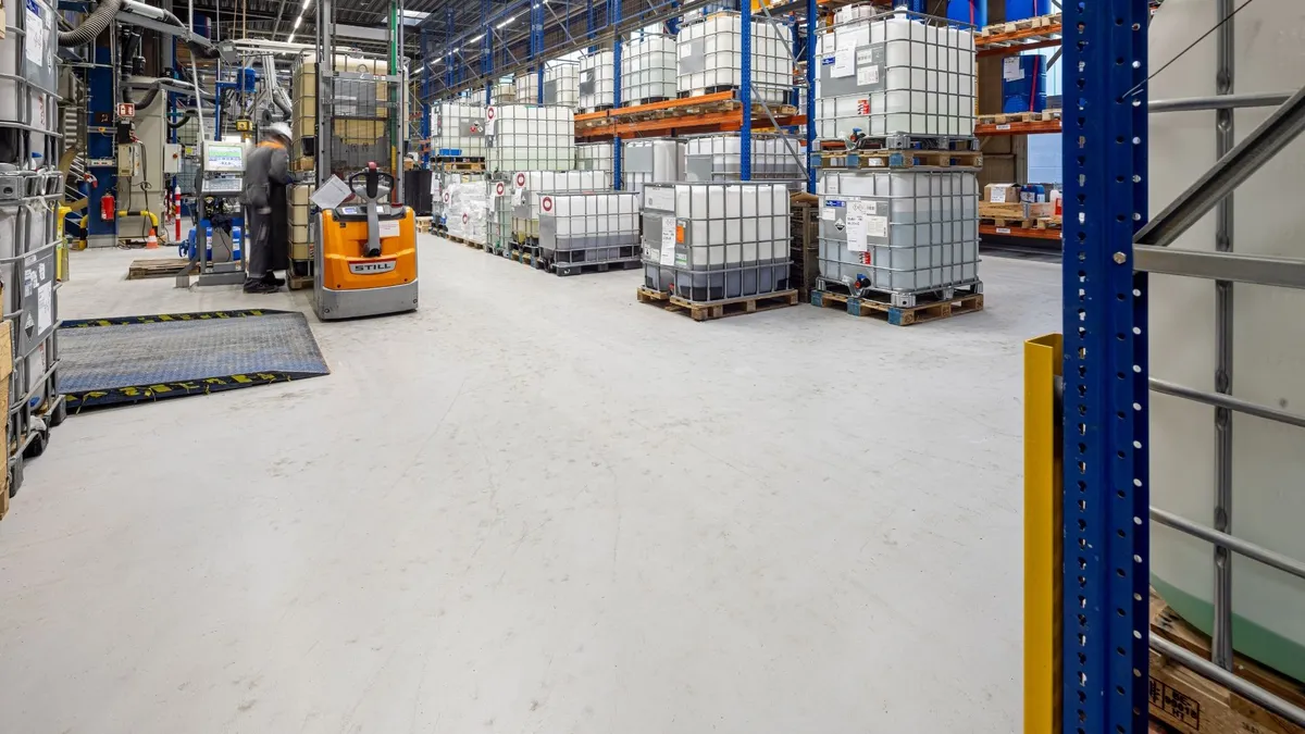 Die vielfältigen Herausforderungen der Sanierungsmaßnahme erforderten individuell abgestimmte Lösungen, die mit Produkten der MC-Bauchemie erfolgreich realisiert wurden.