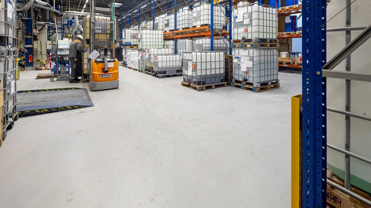 Die vielfältigen Herausforderungen der Sanierungsmaßnahme erforderten individuell abgestimmte Lösungen, die mit Produkten der MC-Bauchemie erfolgreich realisiert wurden.