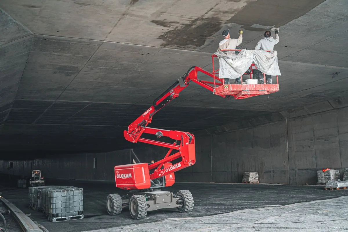 Als Egalisierung kommt der Feinmörtel Nafufill R3 FM zum Einsatz.
