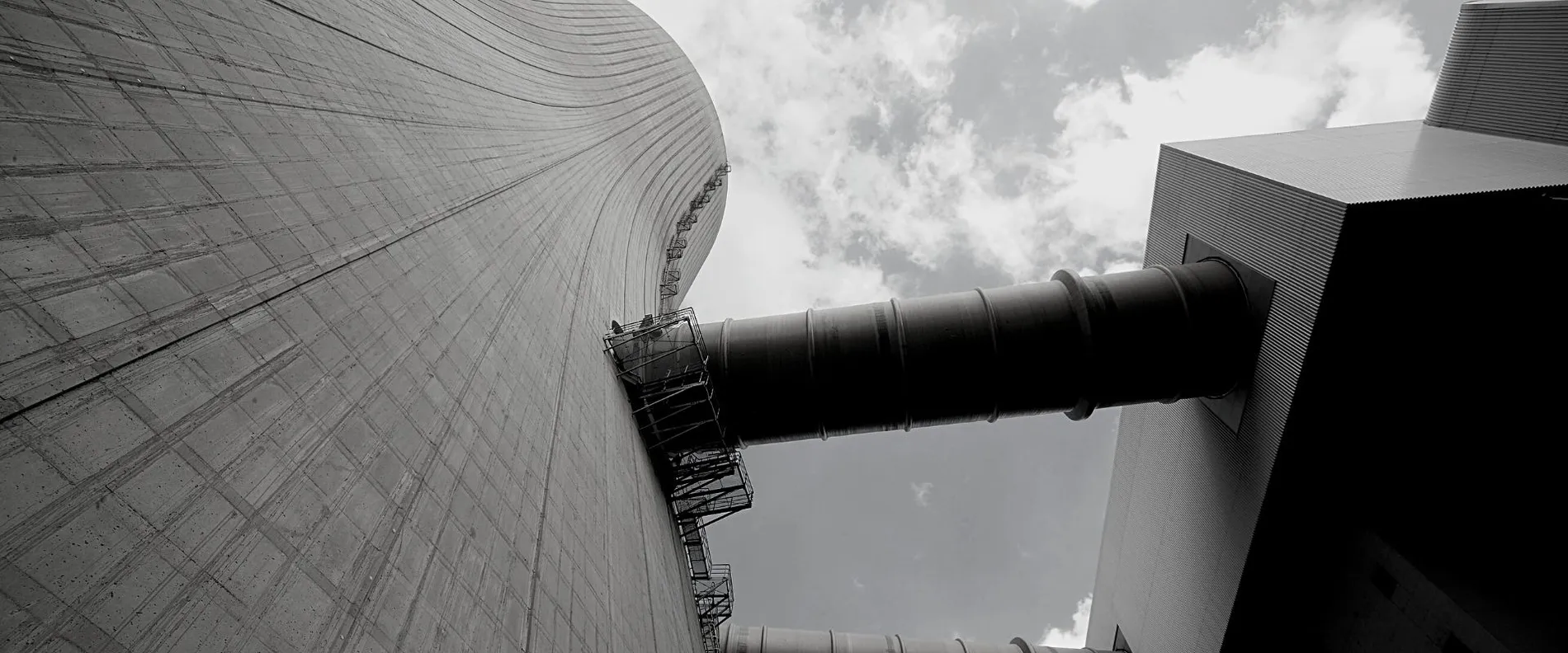 Besondere Einsatzgebiete für den Betonzusatz MC-Special sind Kühltürme in Kraftwerken, besonders in Kernkraftwerken.