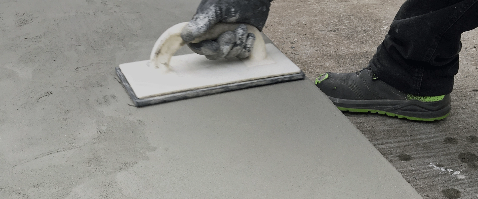 Neuer Feinspachtel Emcefix floor