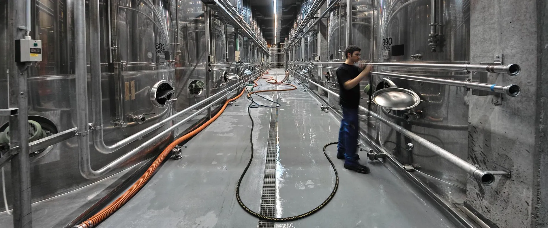 Blick in eine Produktionshalle