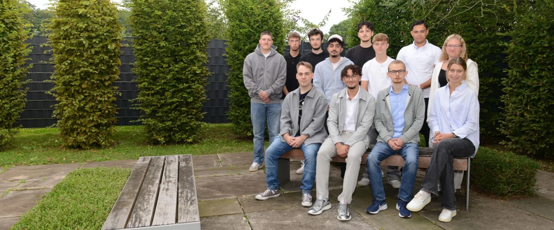 Gruppenfoto der neuen Auszubildenden 2025
