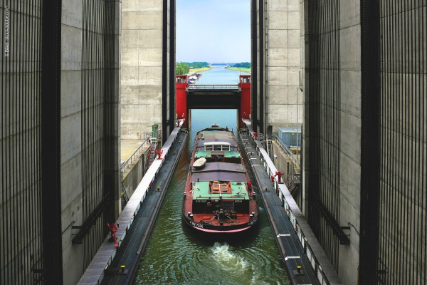 Systemlösungen für Wasserbauwerke