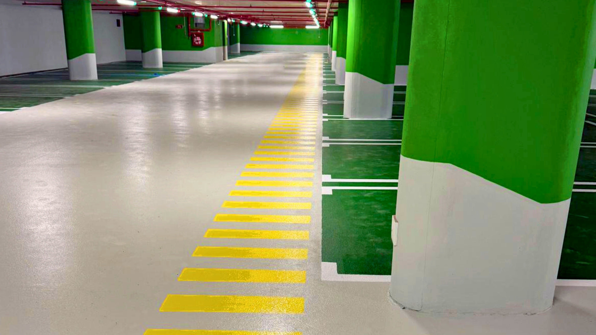 Foto aus einem Parkhaus in Rumänien, saniert mit Produkten der MC