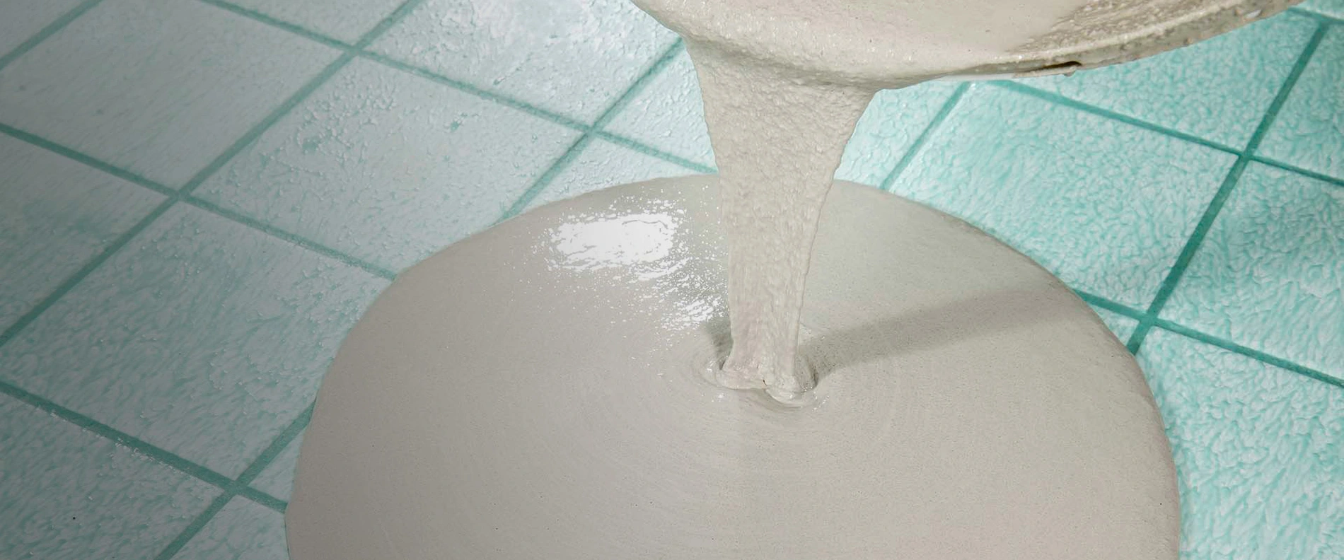 MC-Estribond, die neue Produktreihe von Haftvermittlern der MC