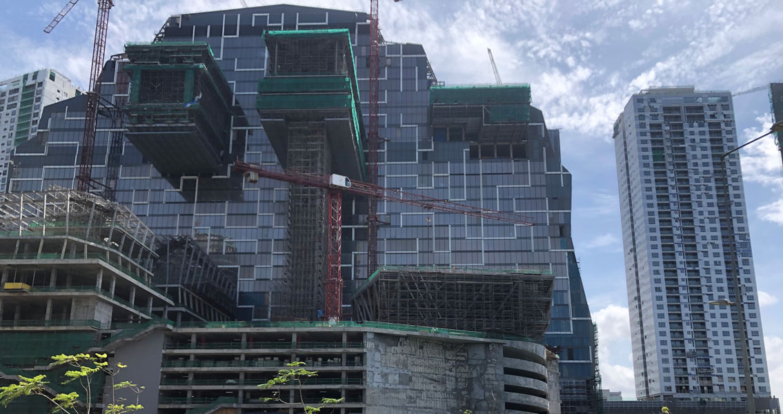 Baufortschritt: Der Gebäudekomplex nimmt immer mehr Form an.