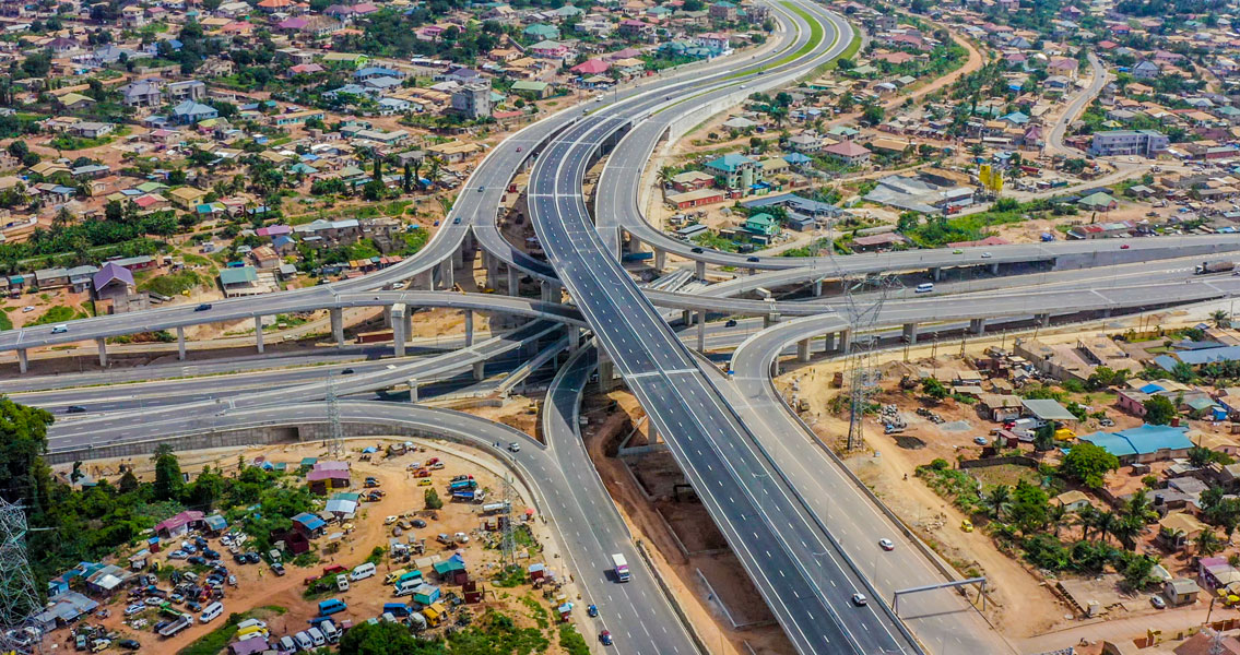 Beim Bau des Autobahnkreuzes kamen verschiedene Betonzusatzmittel der MC zum Einsatz.