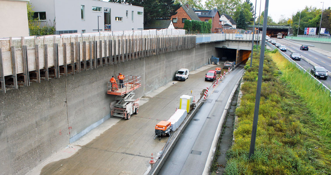 Instandsetzungsarbeiten im Straßentunnel in Köln-Kalkar.
